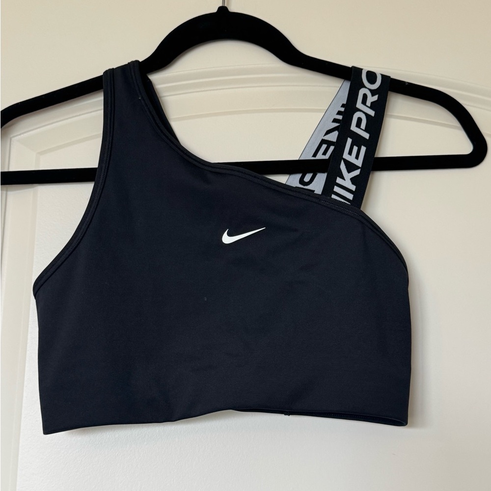 Nike Women's Black Sports Bra